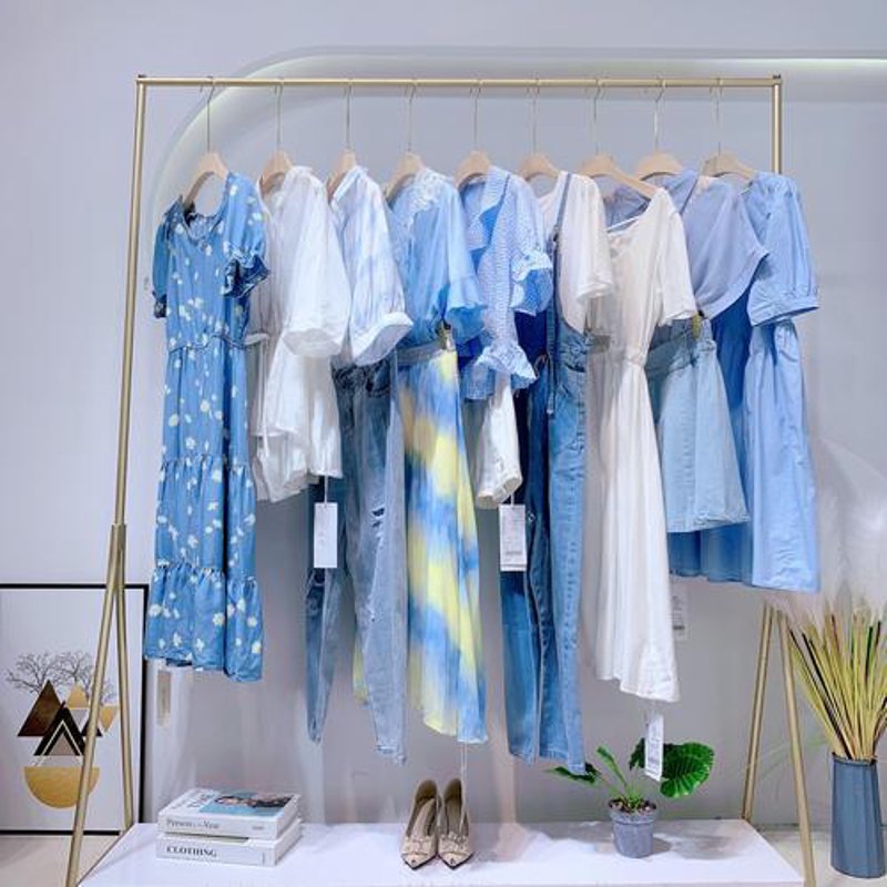 女装批发攻略：让你的店铺焕然一新